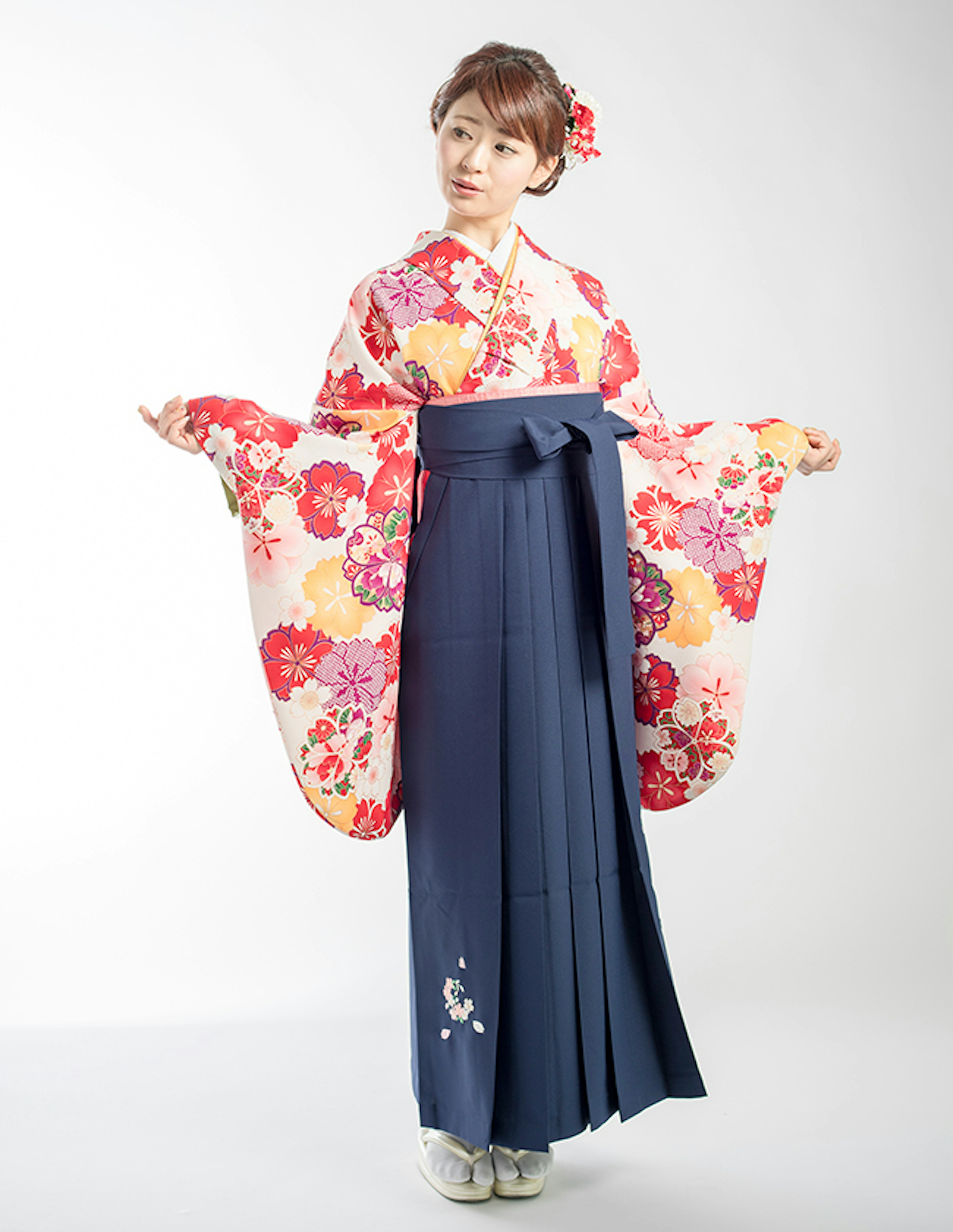 華やかな袴姿で特別な日を彩る、伝統美の魅力