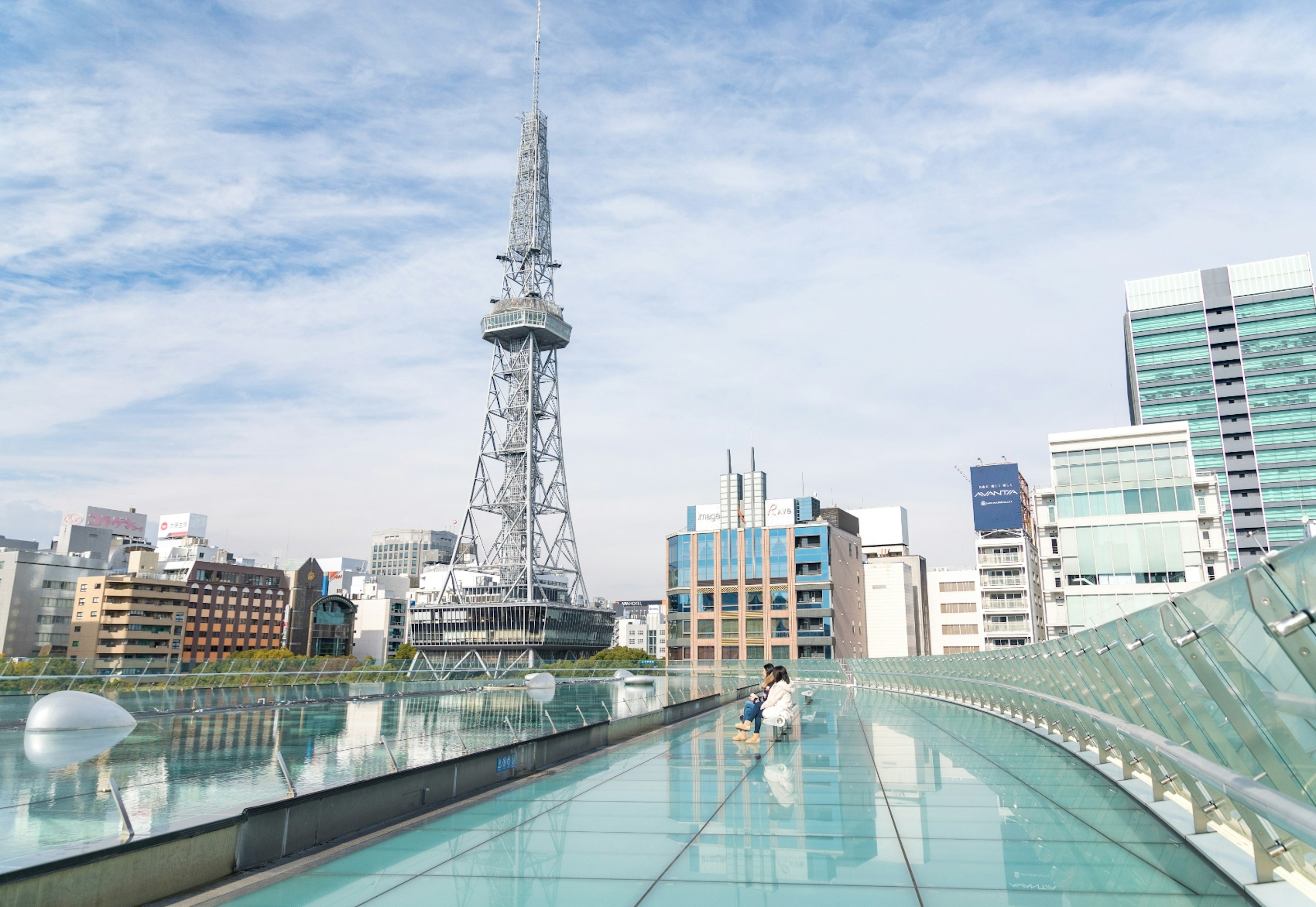 名古屋の中心で楽しむ、絶景のオアシス21