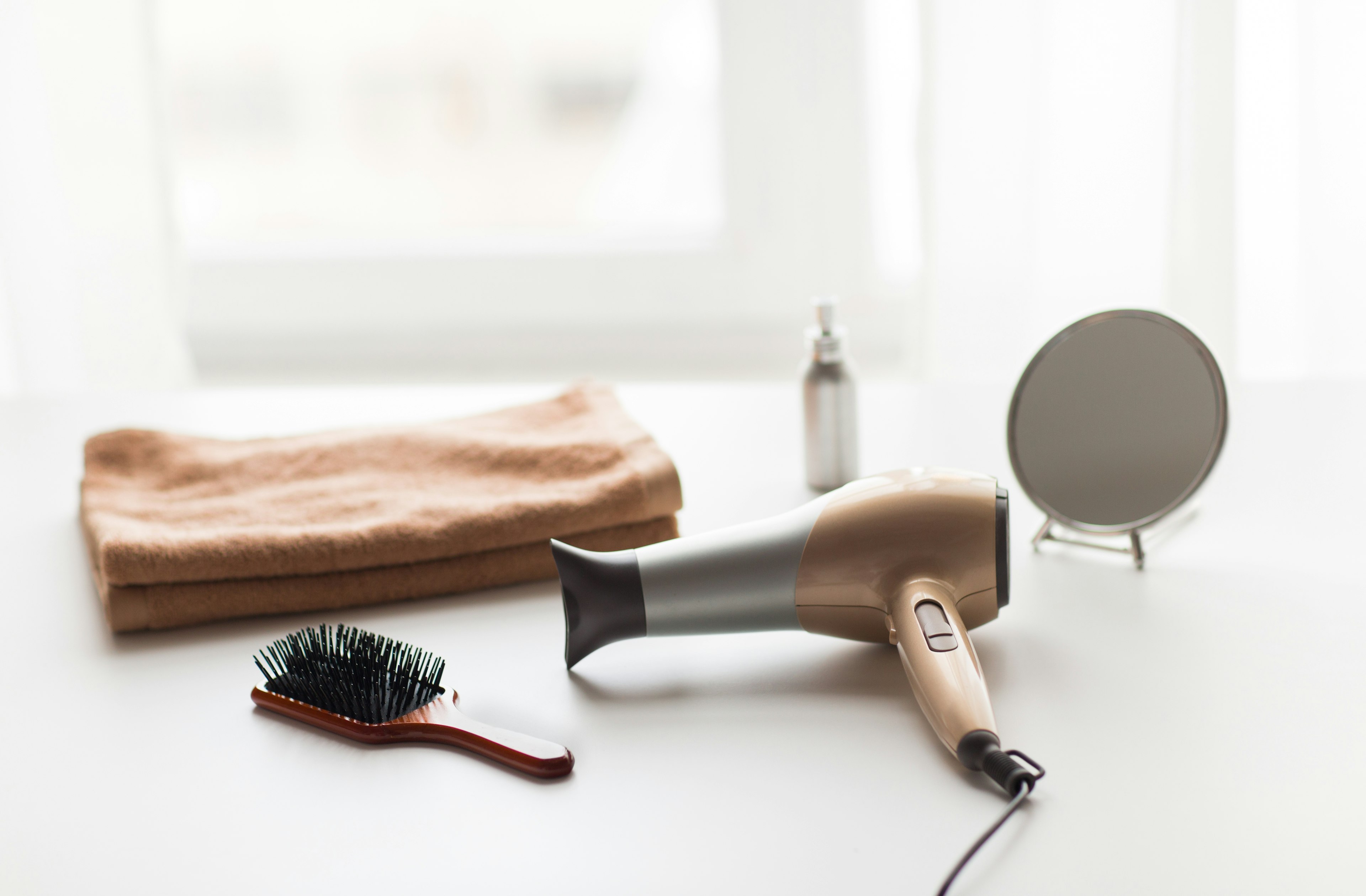自宅でサロン級のヘアケアを楽しむための必需品