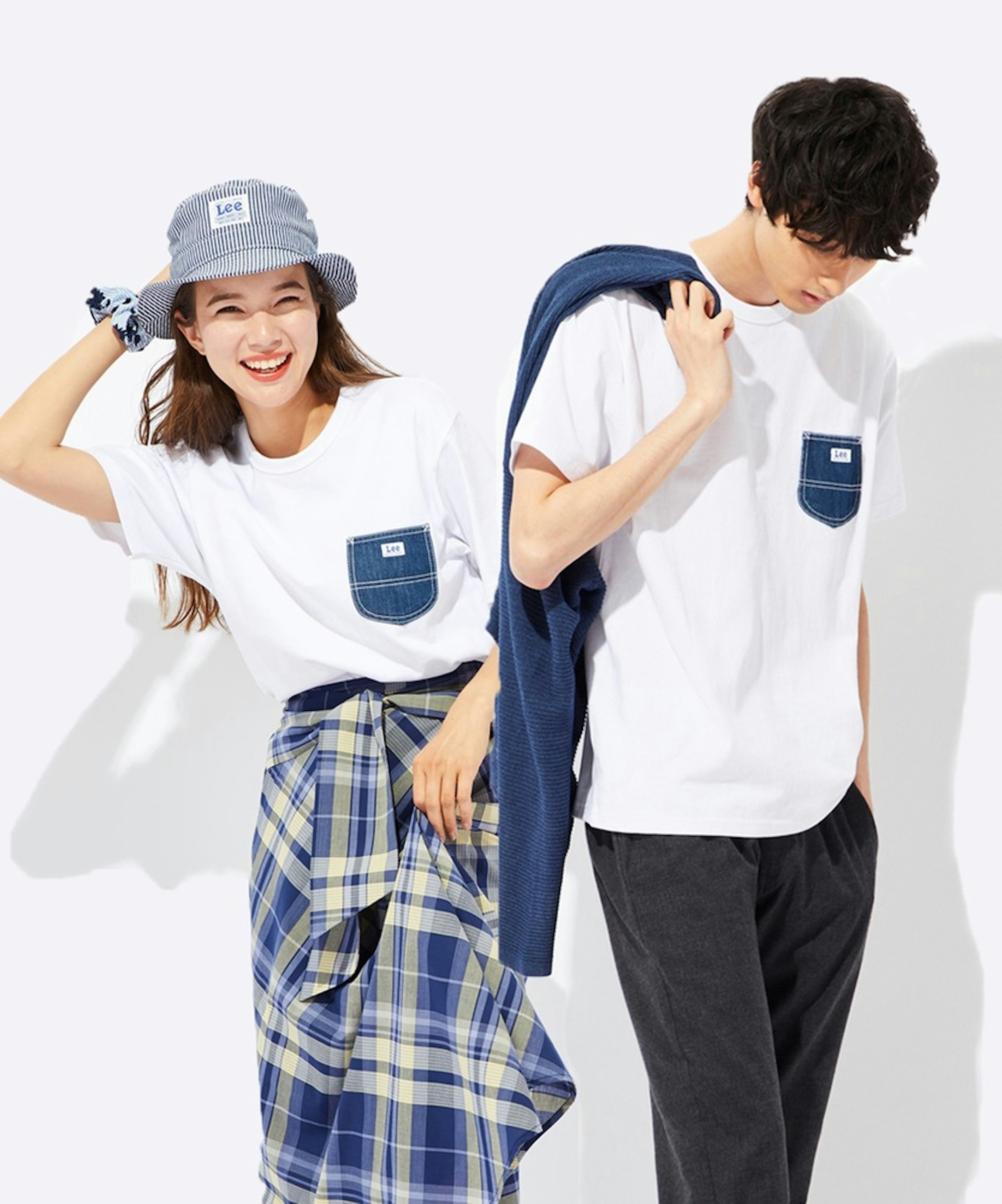 カジュアルでおしゃれなデニムポケット付きTシャツ