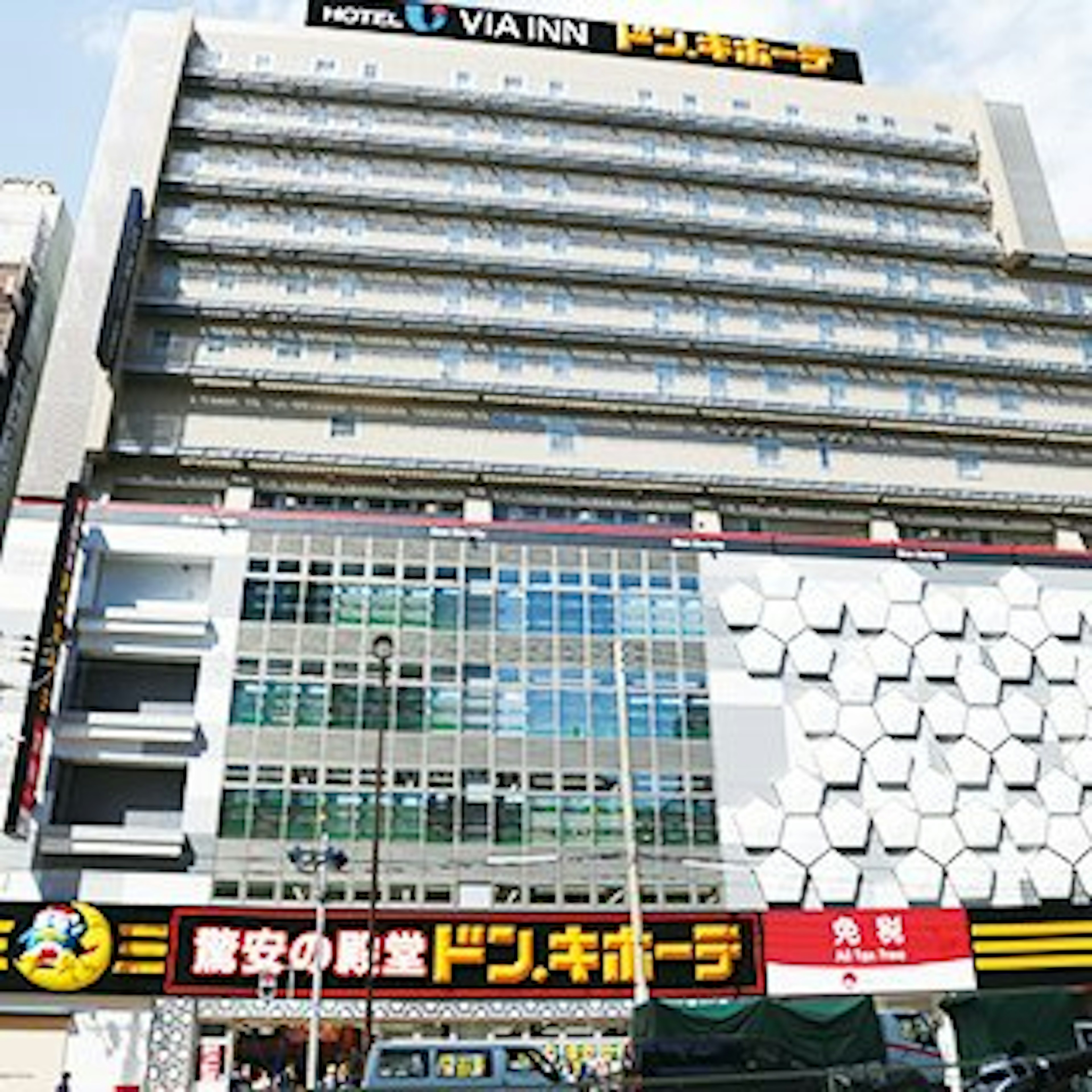 ティファニーの魅力を堪能できるショッピングスポット