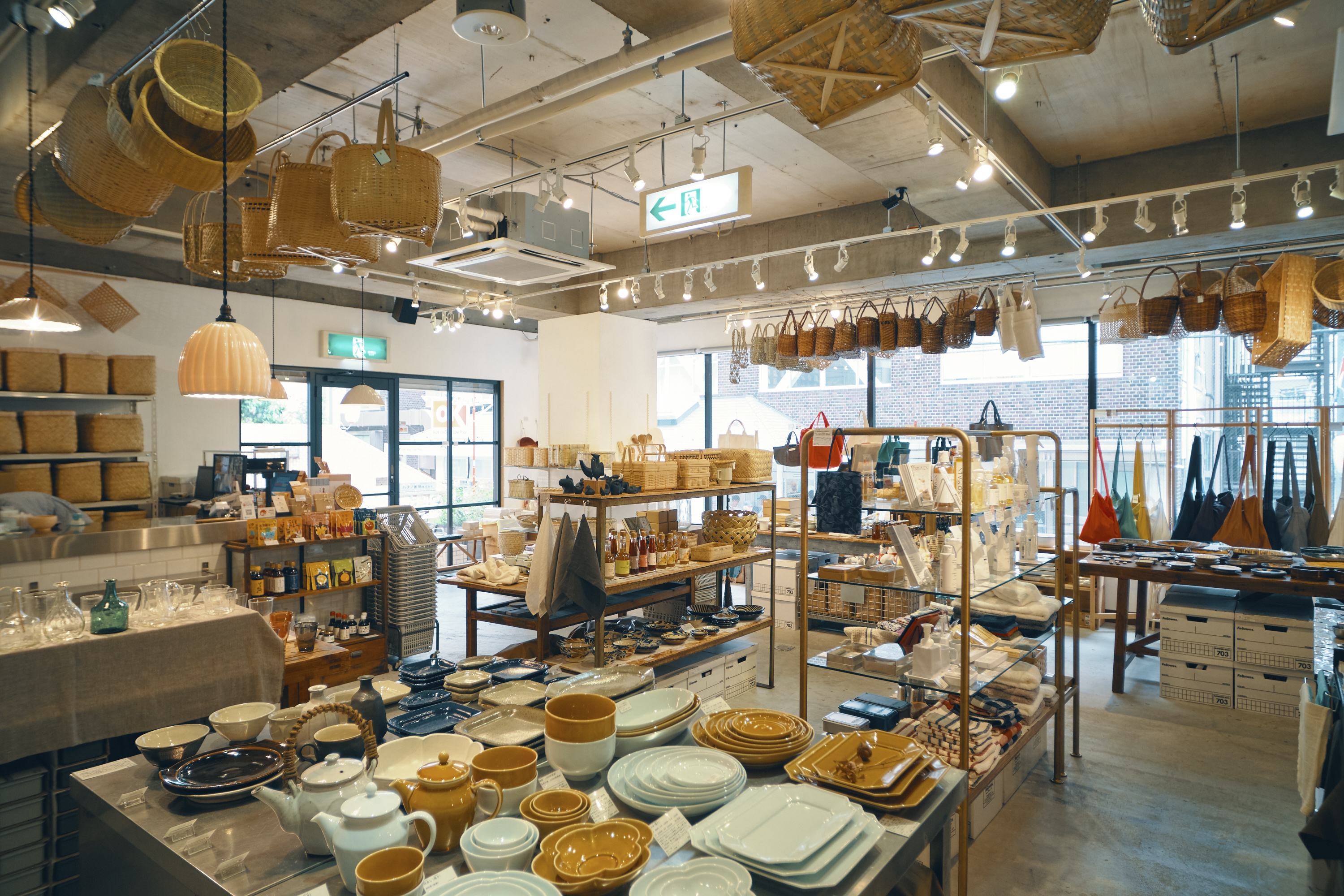 素敵な食器で食べる料理って美味しい 都内のおしゃれな食器屋さんを厳選 Editor S Pick 編集部厳選アイテム Pathee Epic