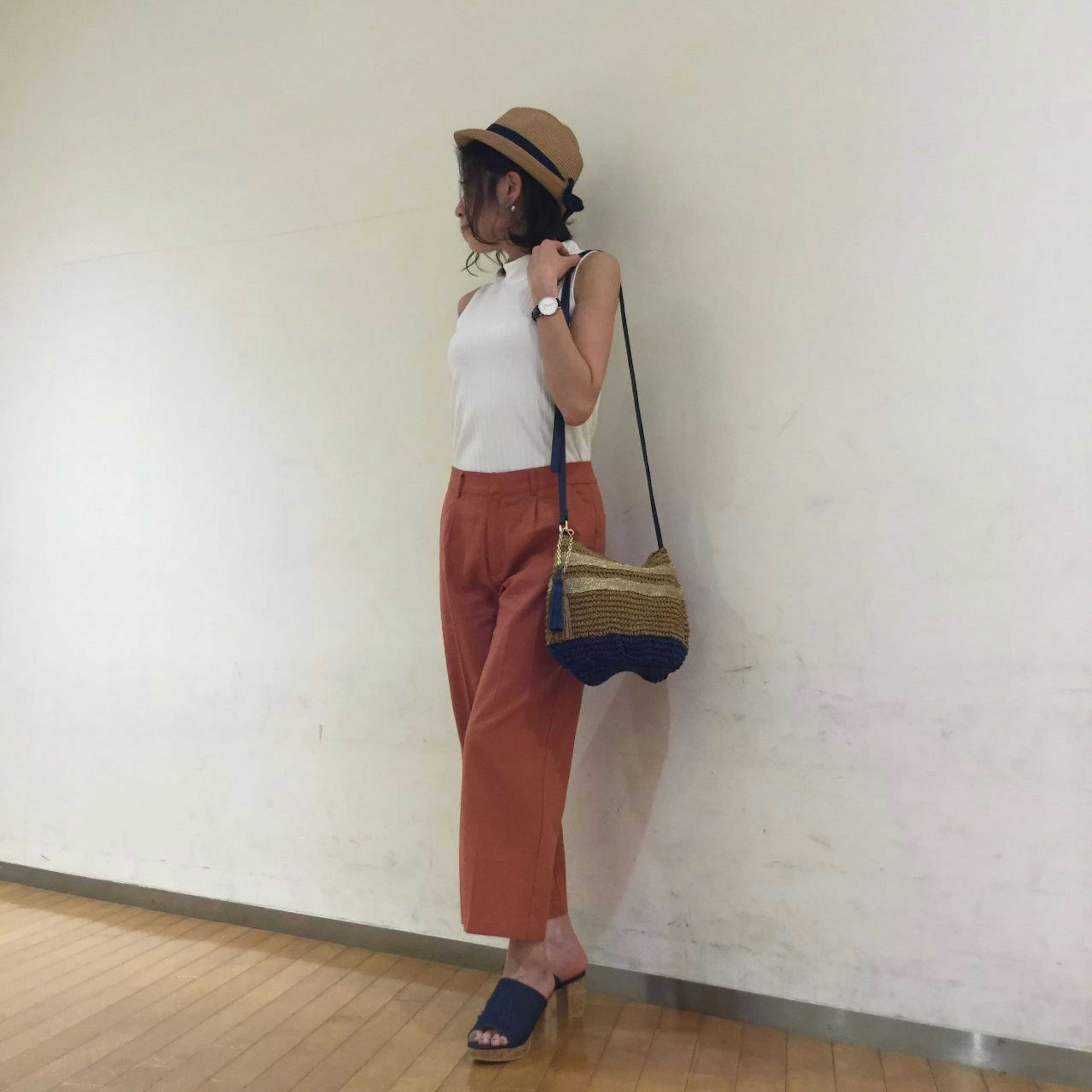 夏のカジュアルスタイルにぴったりなレディースファッション