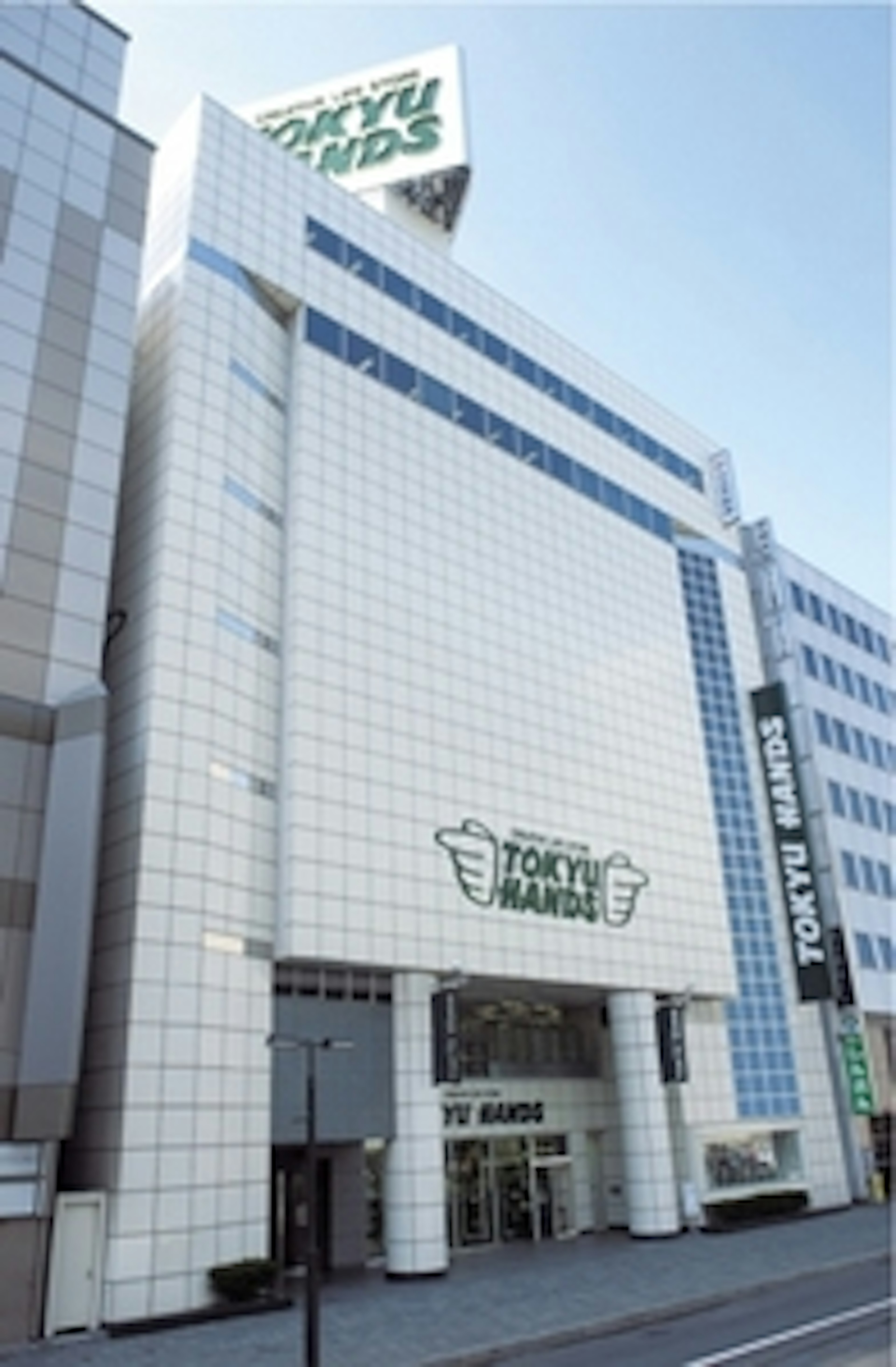 多彩なインテリア商品が揃う魅力的な店舗