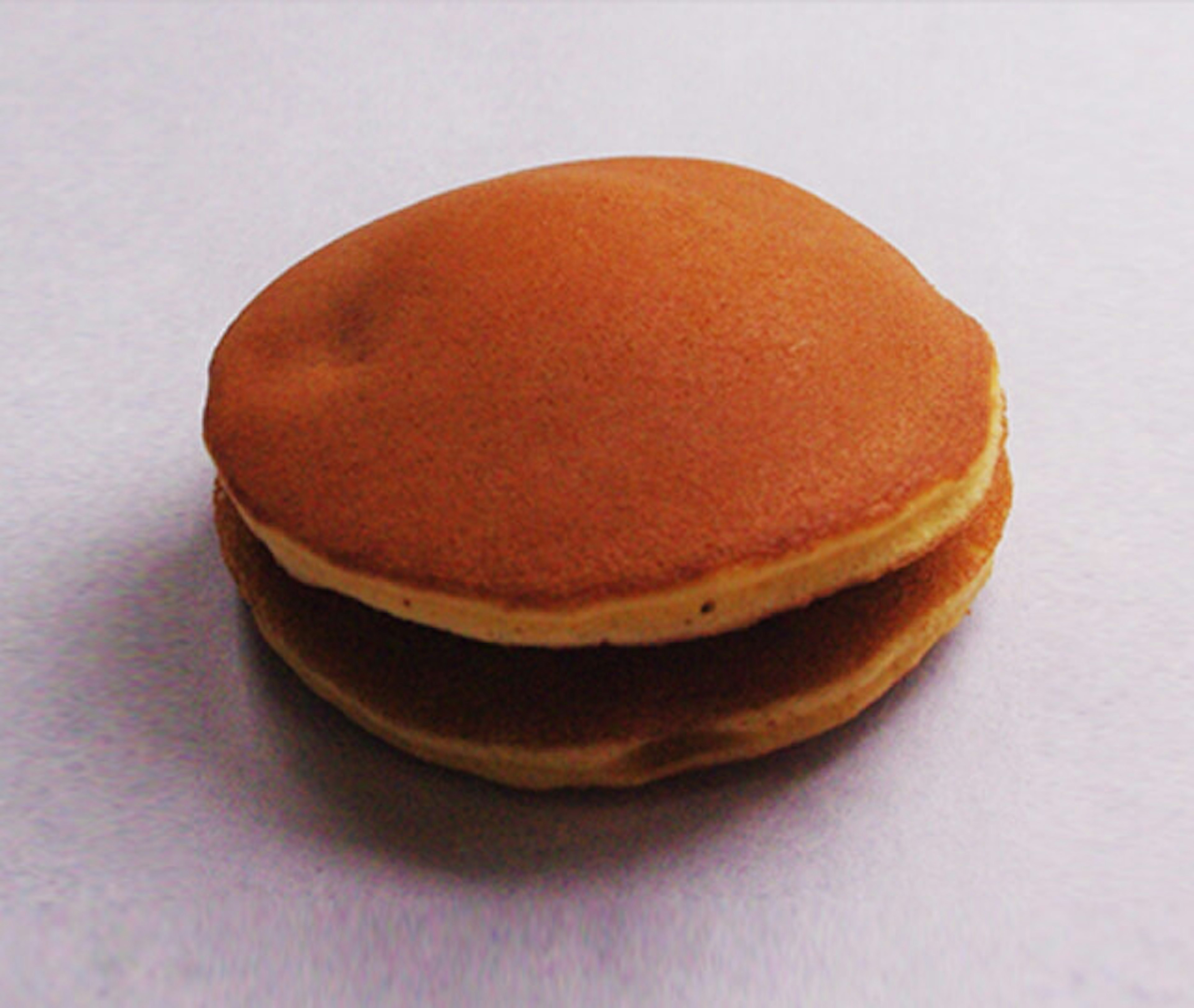 ふわふわ生地と甘さ控えめの餡が絶品のどら焼き