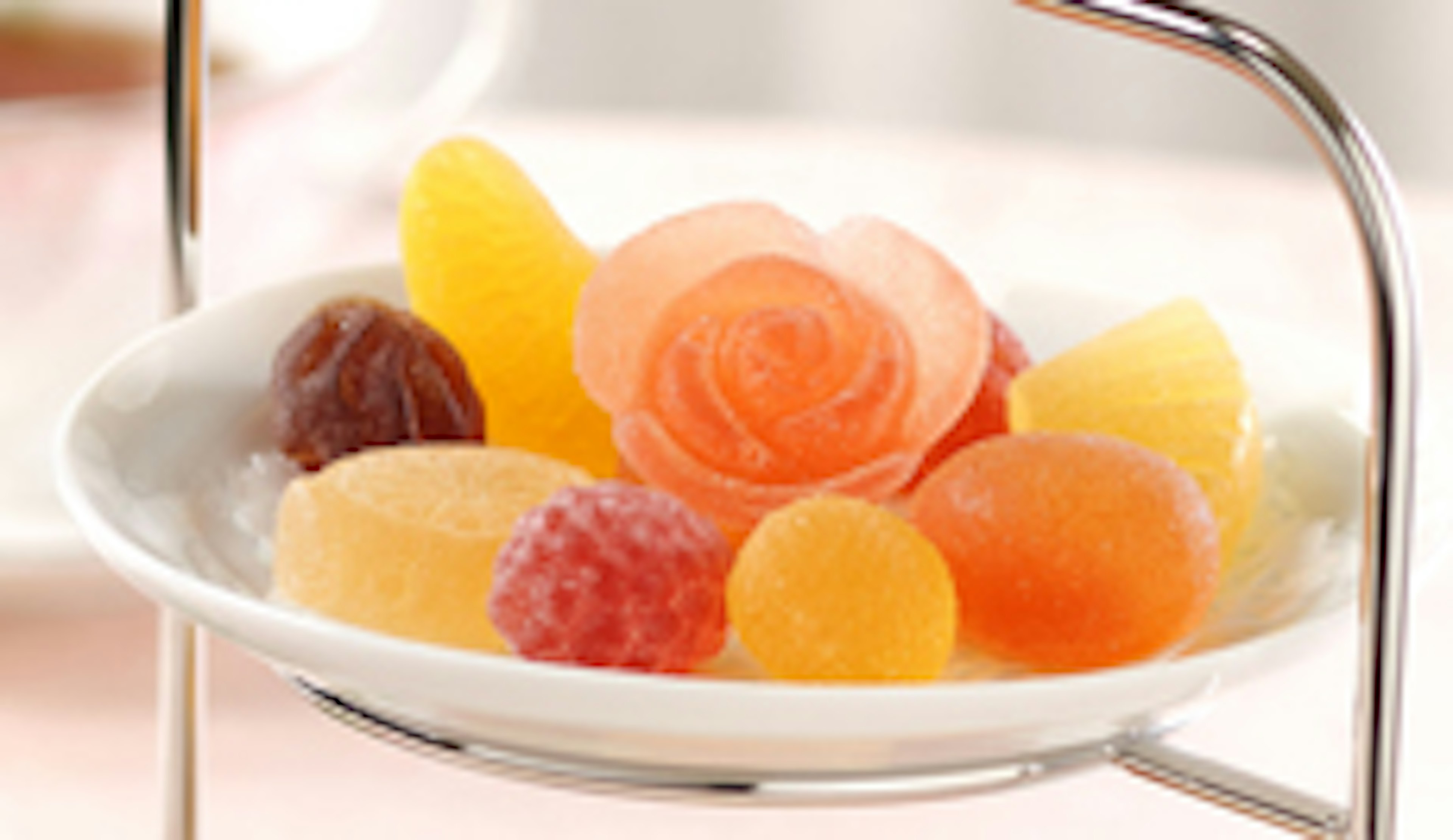 色とりどりの美しいお菓子が並ぶ、心温まるひととき