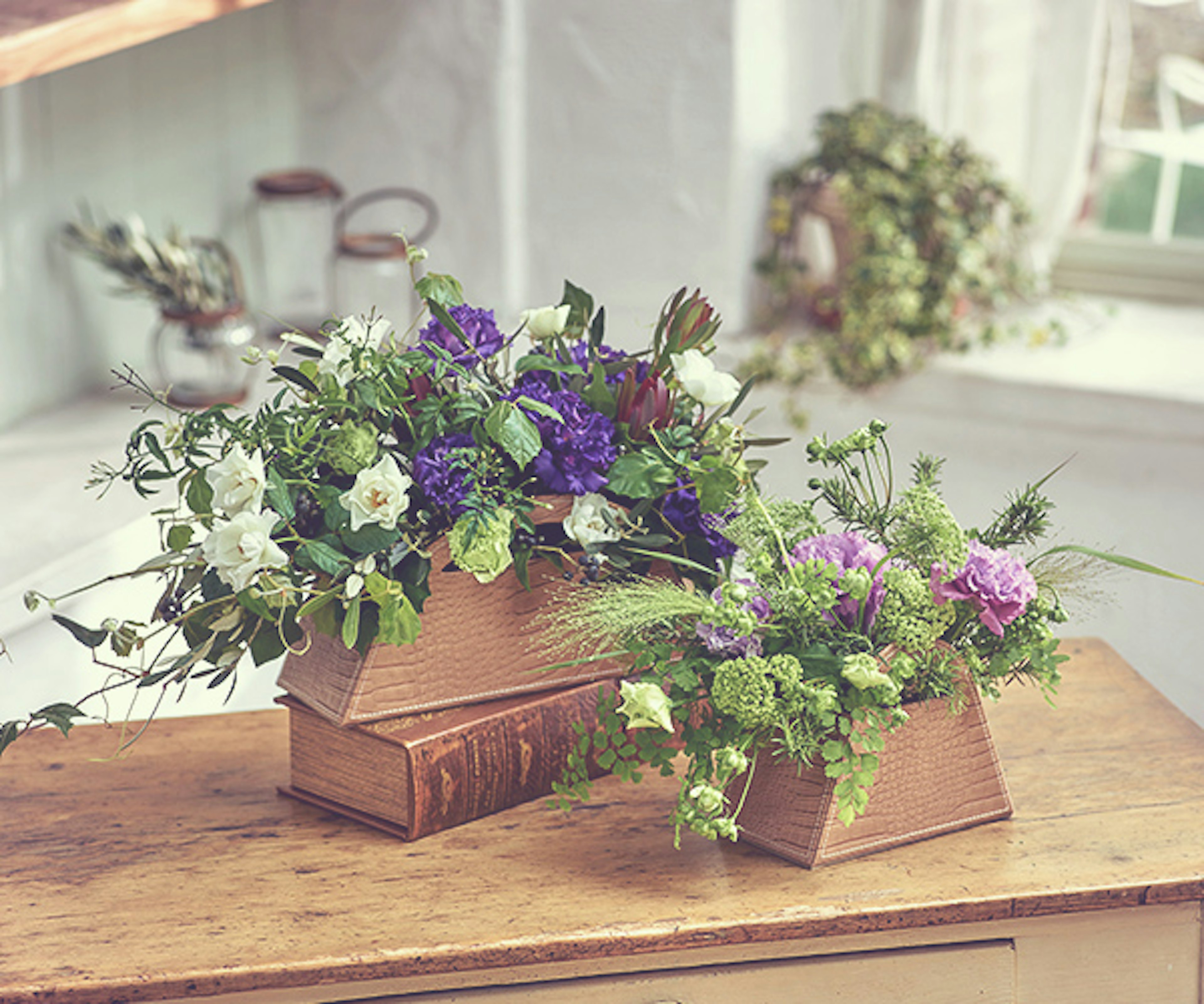 おしゃれな花屋で見つけた素敵なフラワーアレンジメント