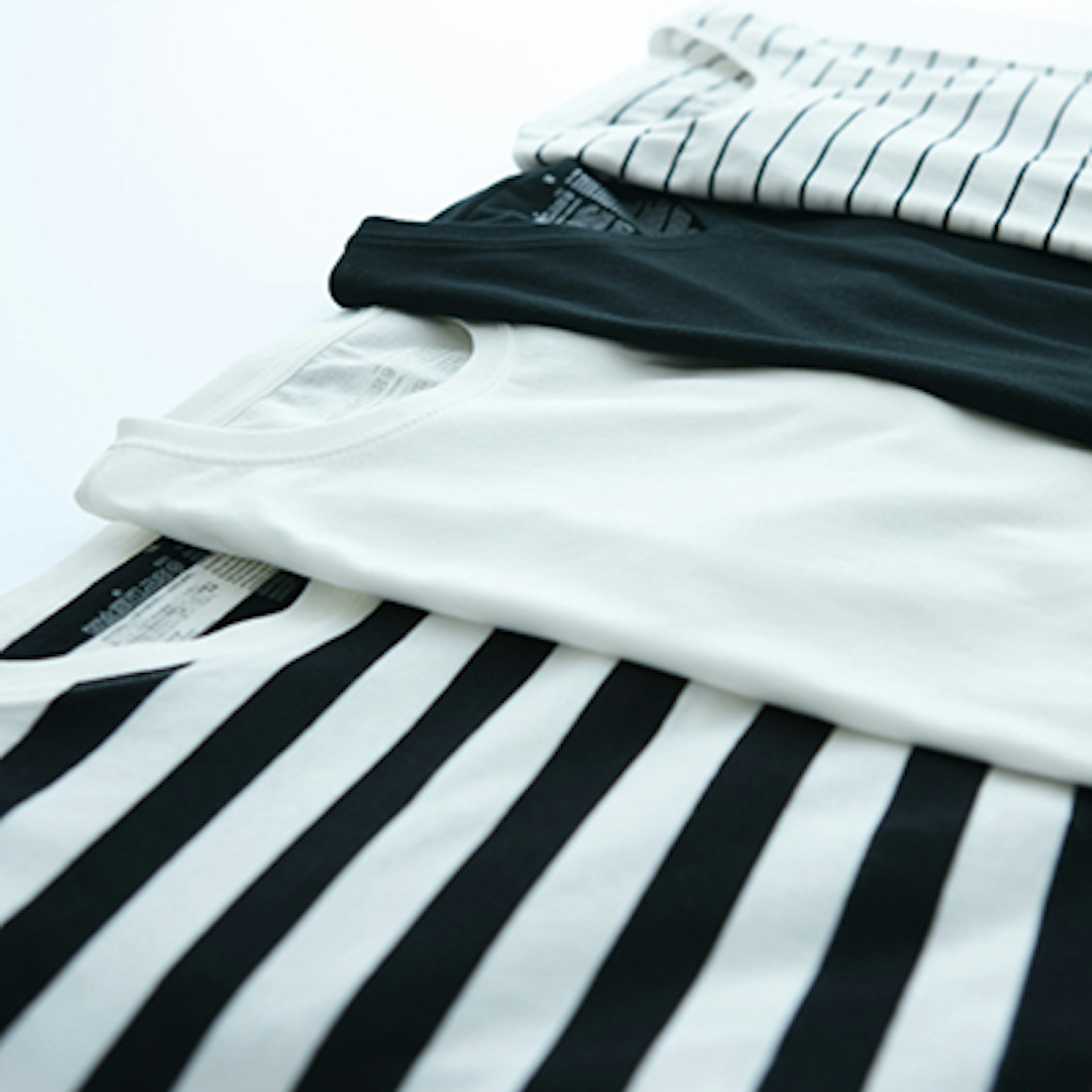 シンプルでおしゃれなボーダーTシャツが揃うお店
