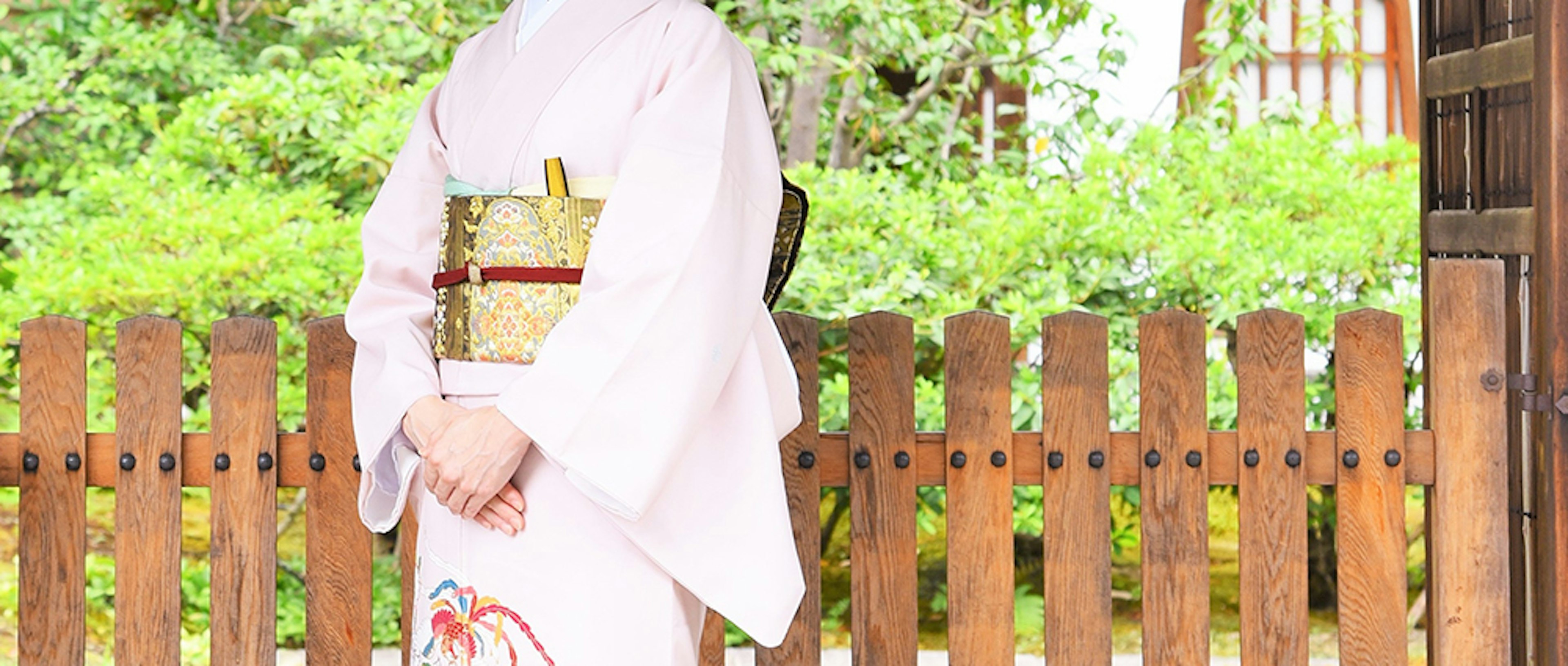 伝統的な着物姿で日本の美を体感してきました