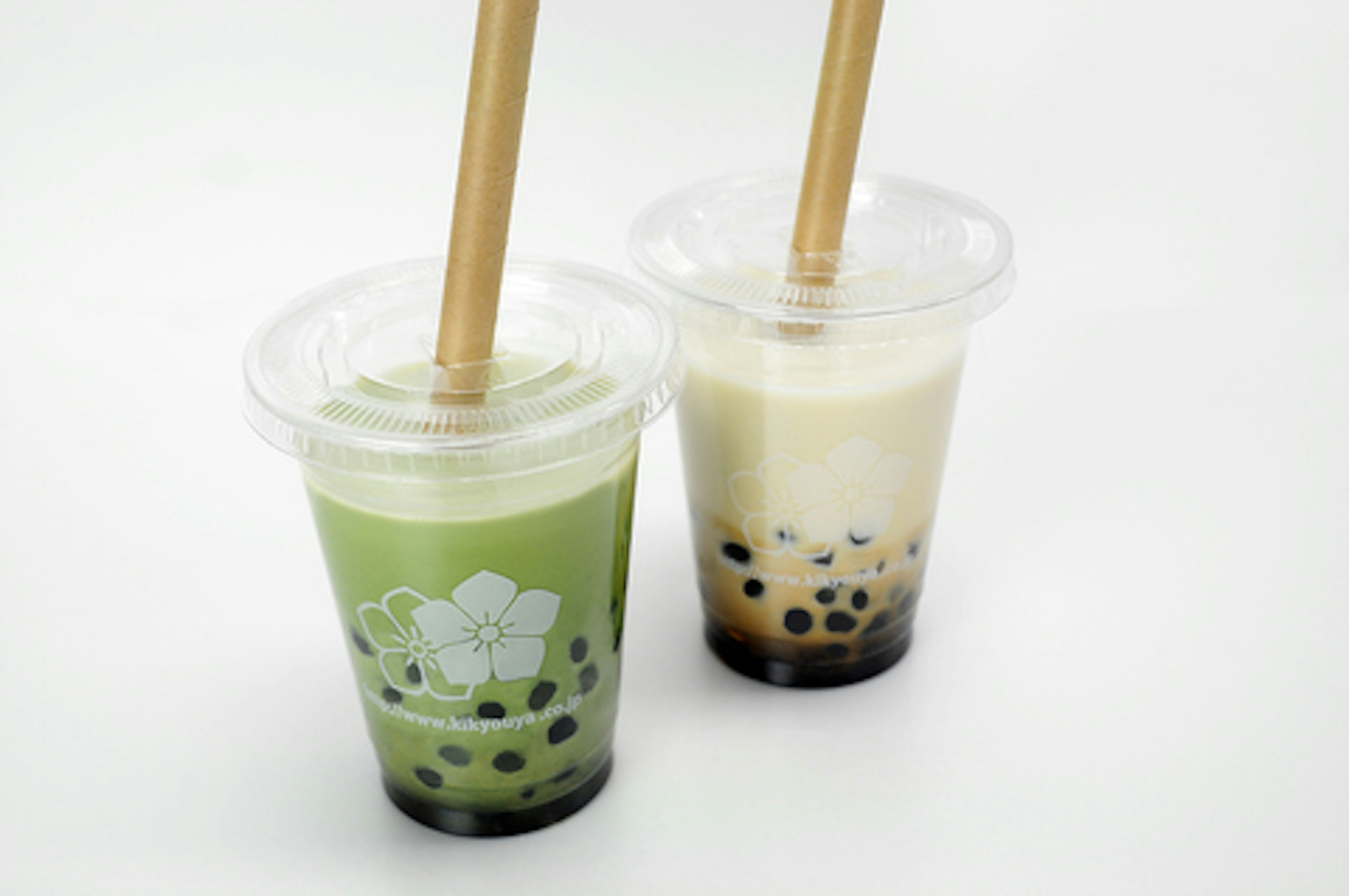 抹茶とミルクティーのタピオカドリンクが楽しめるお店