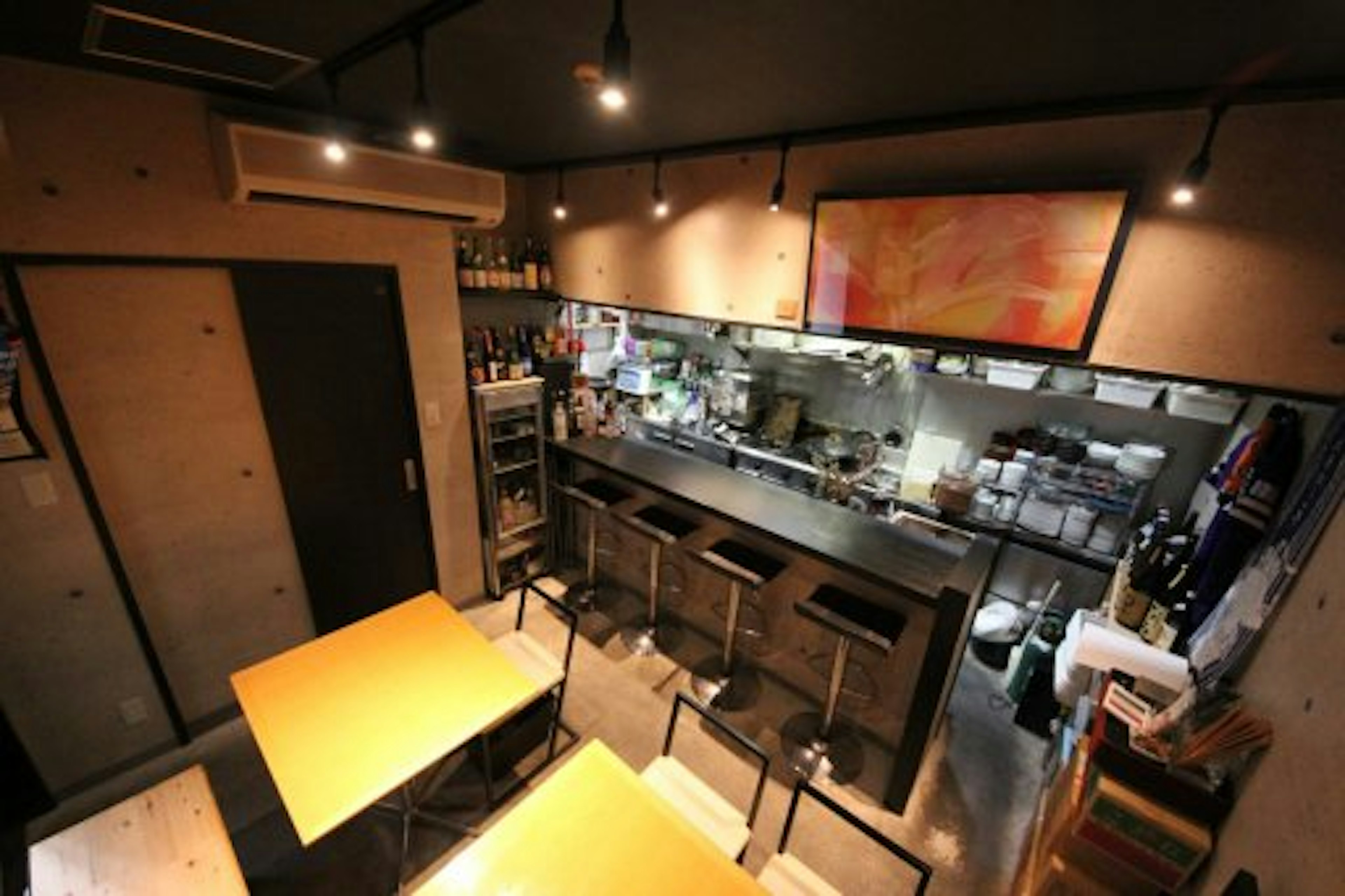 オーガニックショップの温かい雰囲気と新鮮な商品
