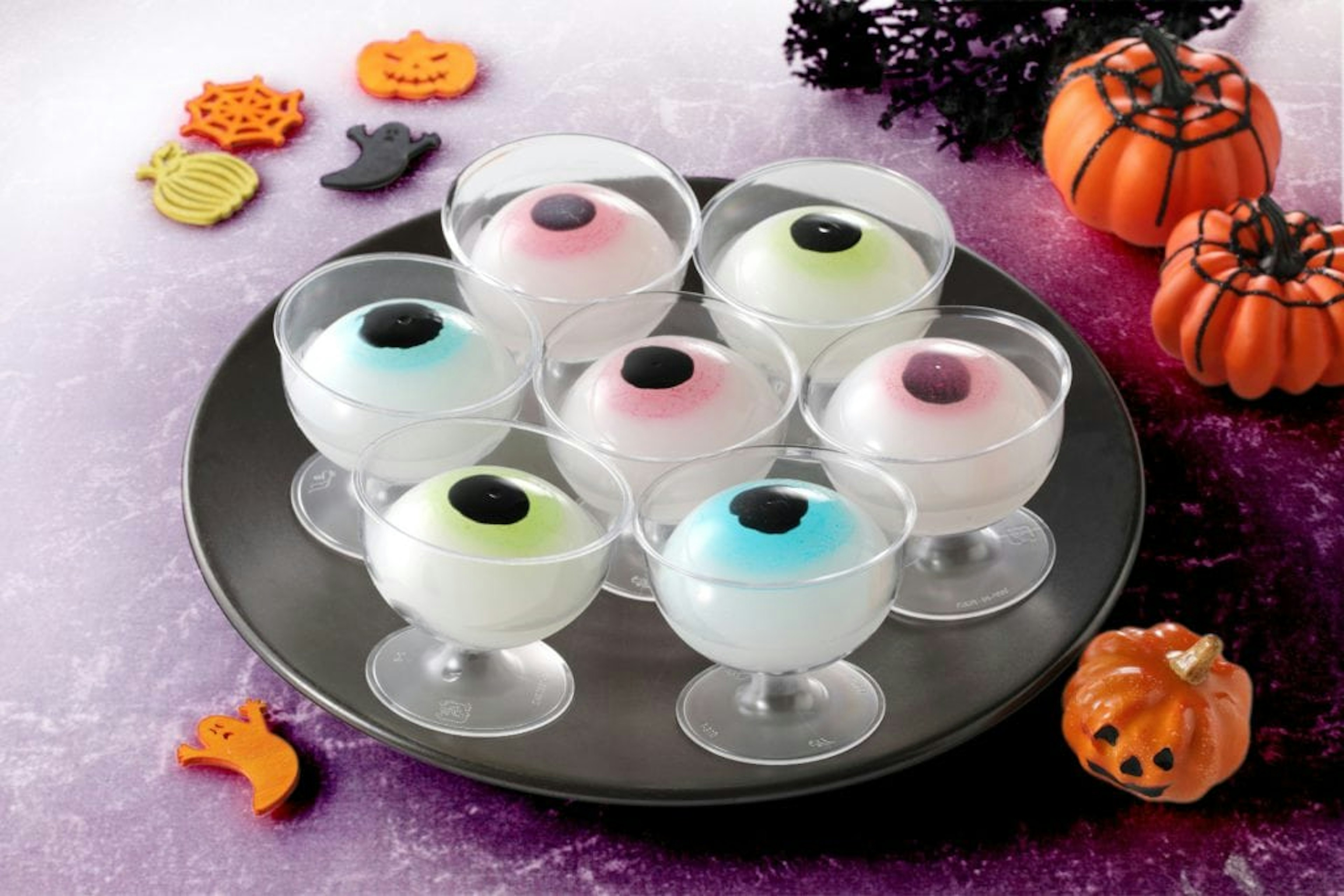 ハロウィンにぴったりの目玉スイーツで驚きと楽しさを！