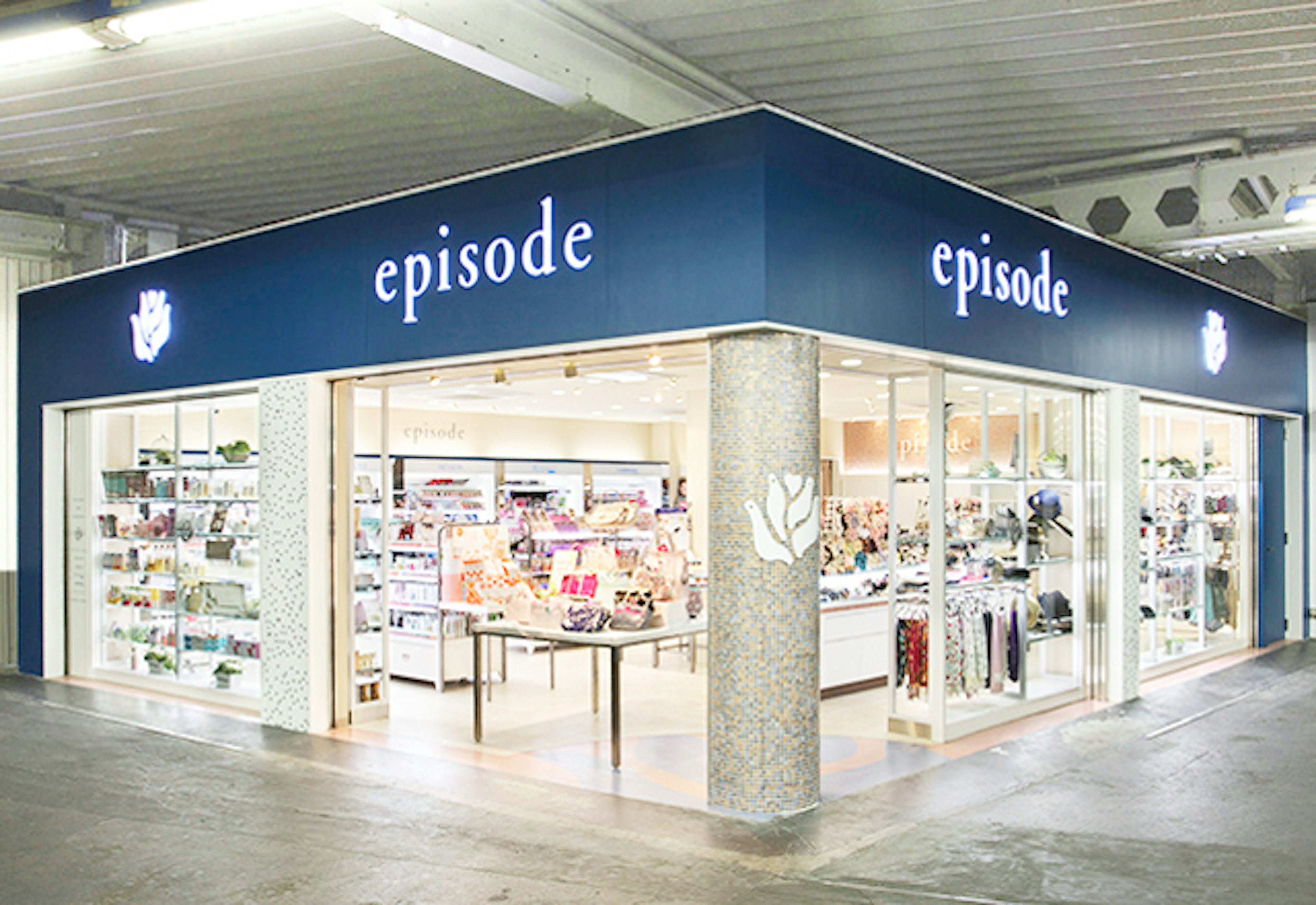 おしゃれな雑貨が揃う、心地よい空間の店舗