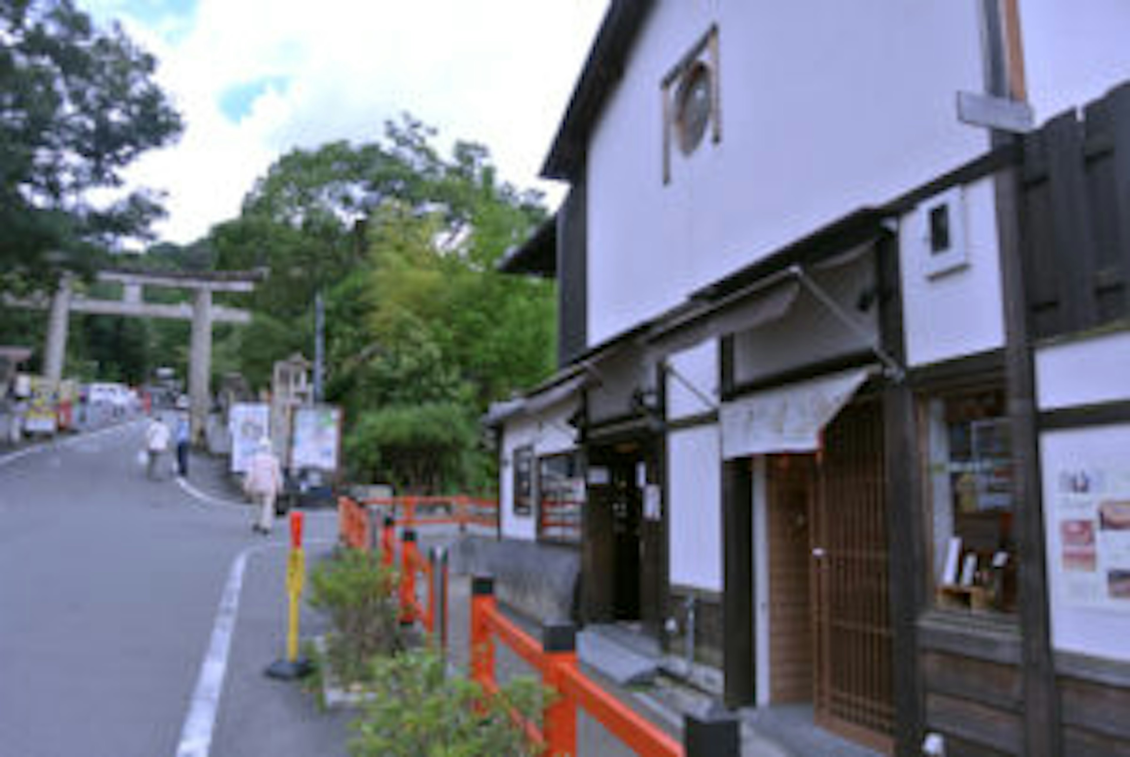歴史ある街並みで見つけた素敵な雑貨店