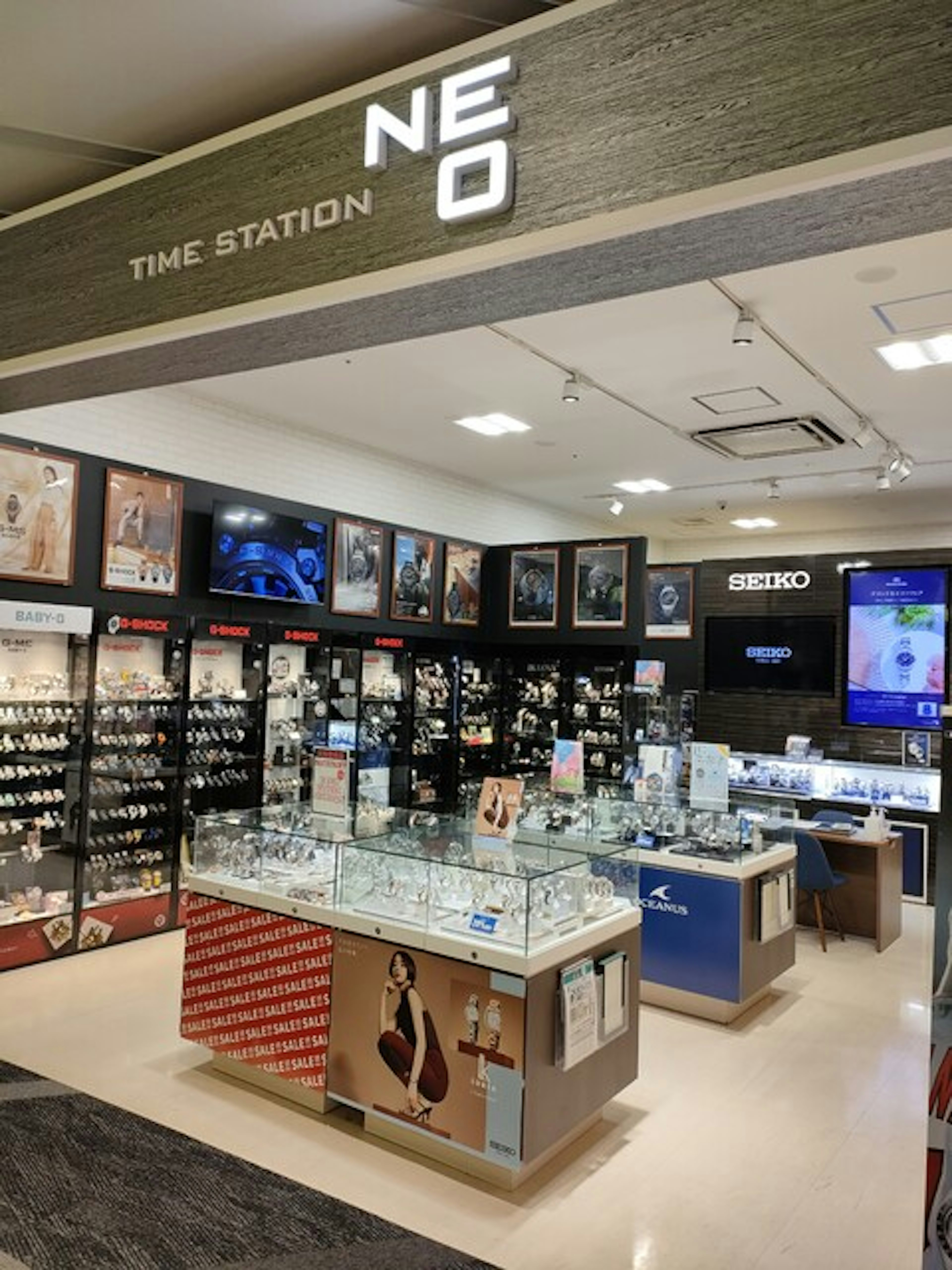 時計修理もお任せ！豊富な品揃えの時計専門店