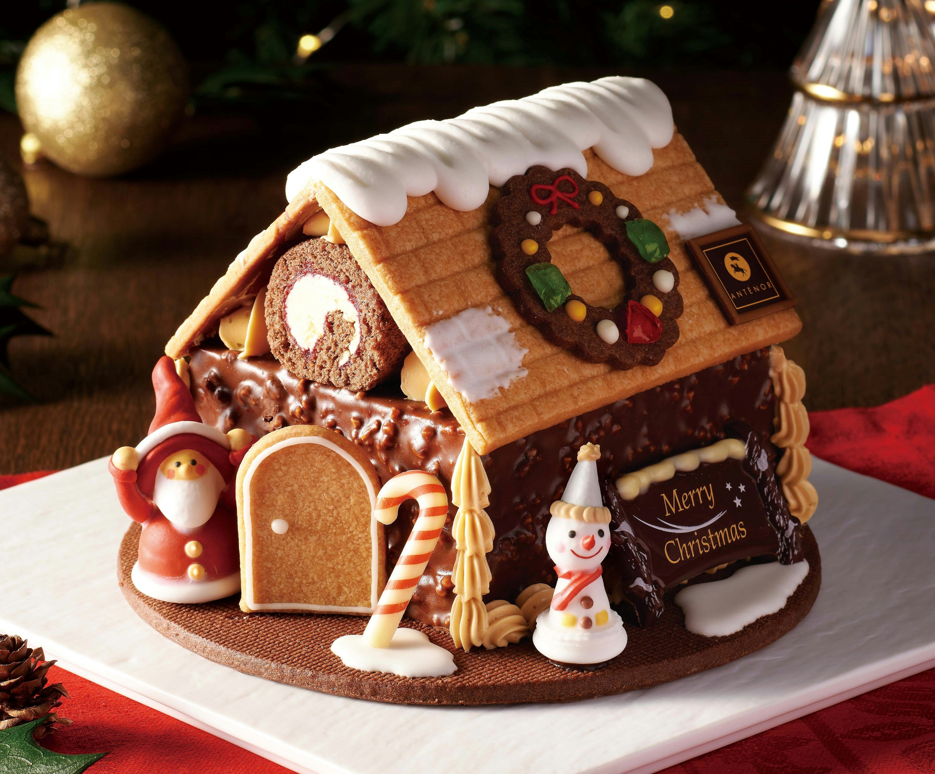 アンテノールのクリスマスケーキ、サンタのお菓子の家