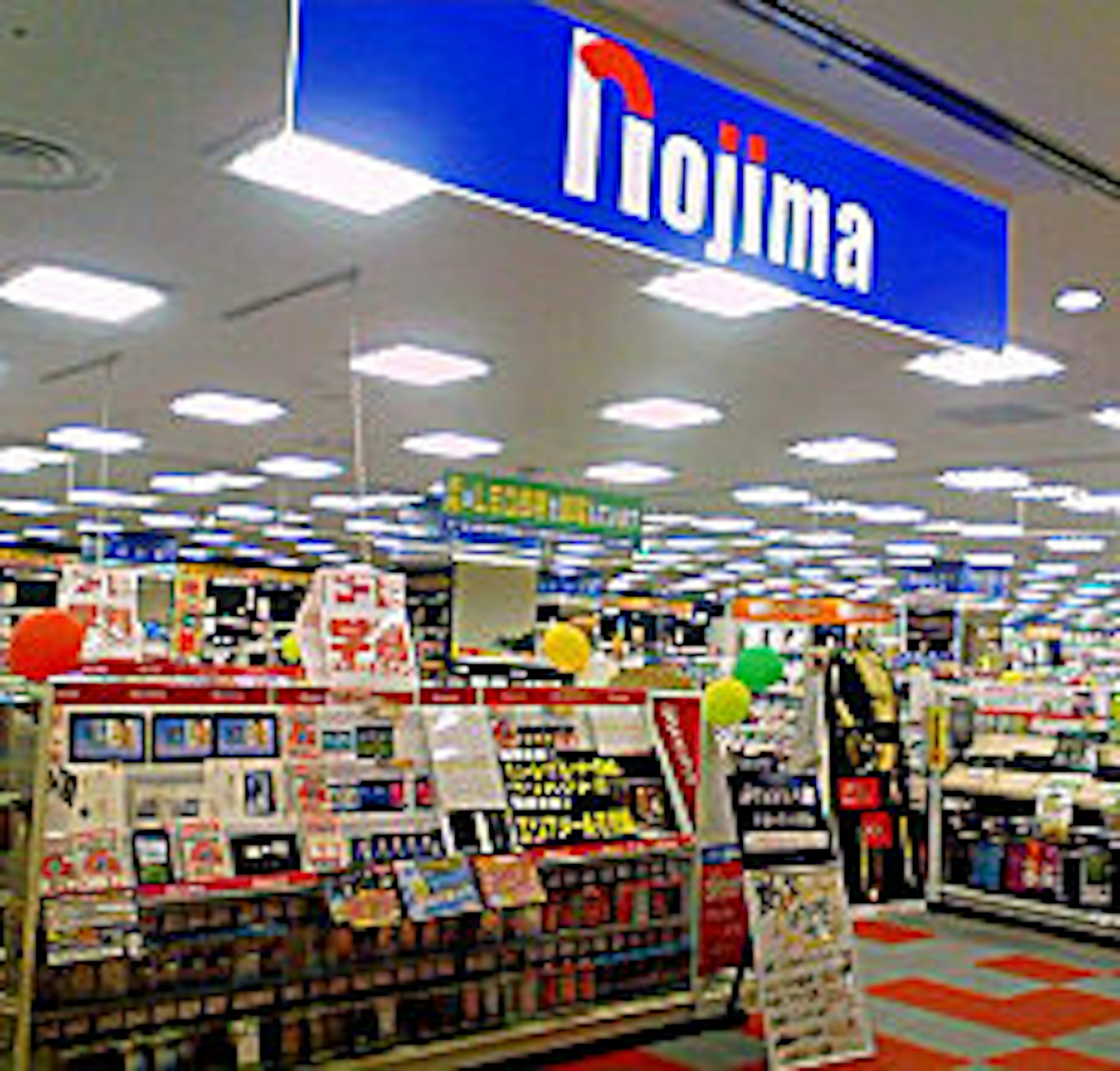 多彩なデザインのiPhoneケースが揃う店舗