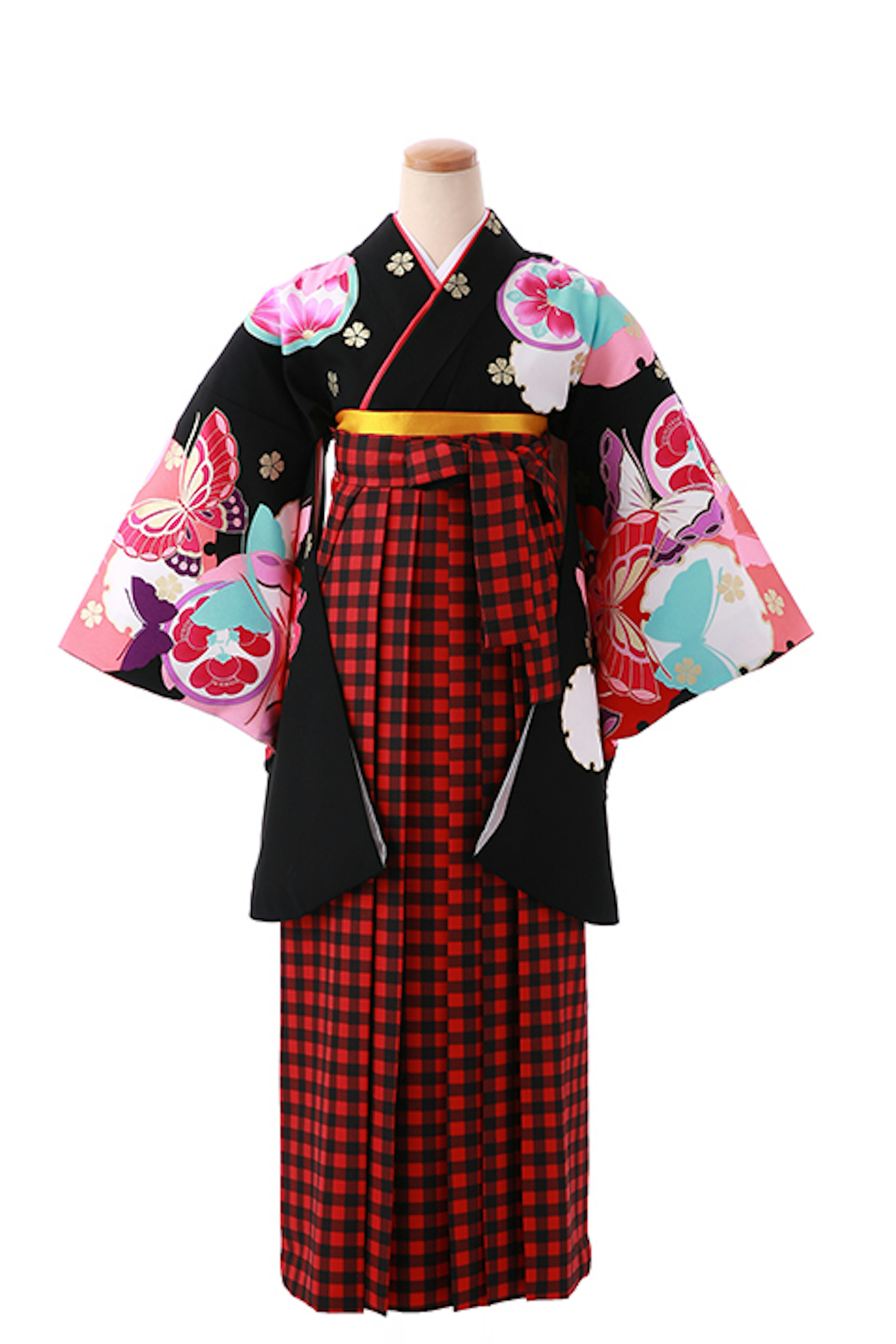 華やかな柄の袴で特別な日を彩る